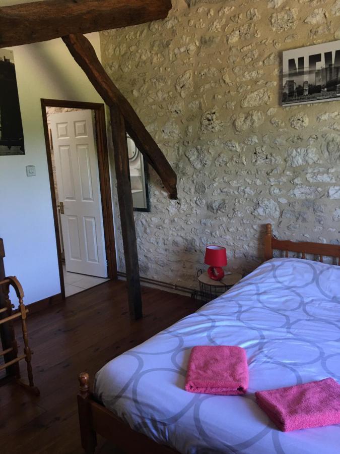 Villa Les Granges à Les Lèves-et-Thoumeyragues Extérieur photo