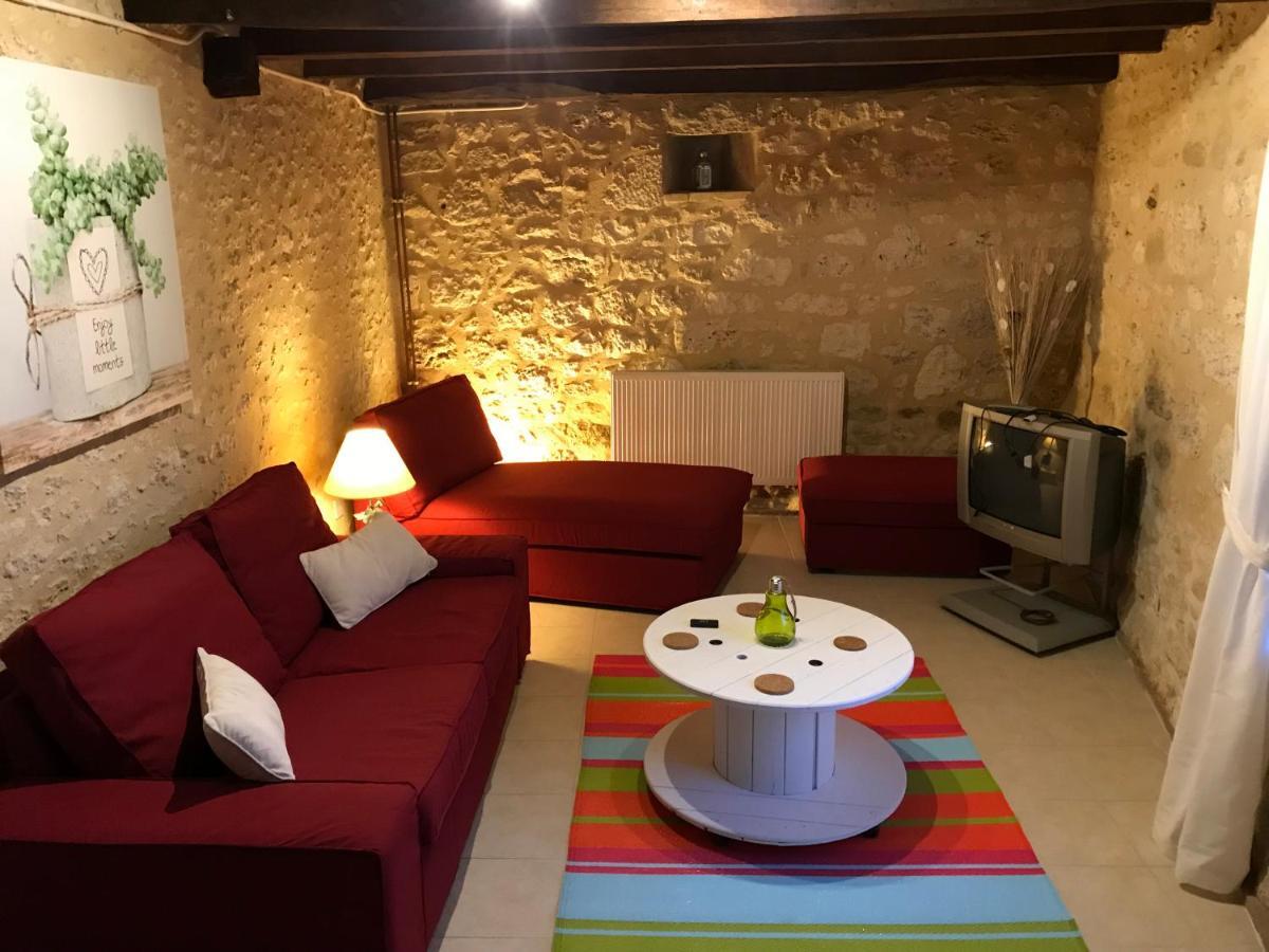 Villa Les Granges à Les Lèves-et-Thoumeyragues Extérieur photo