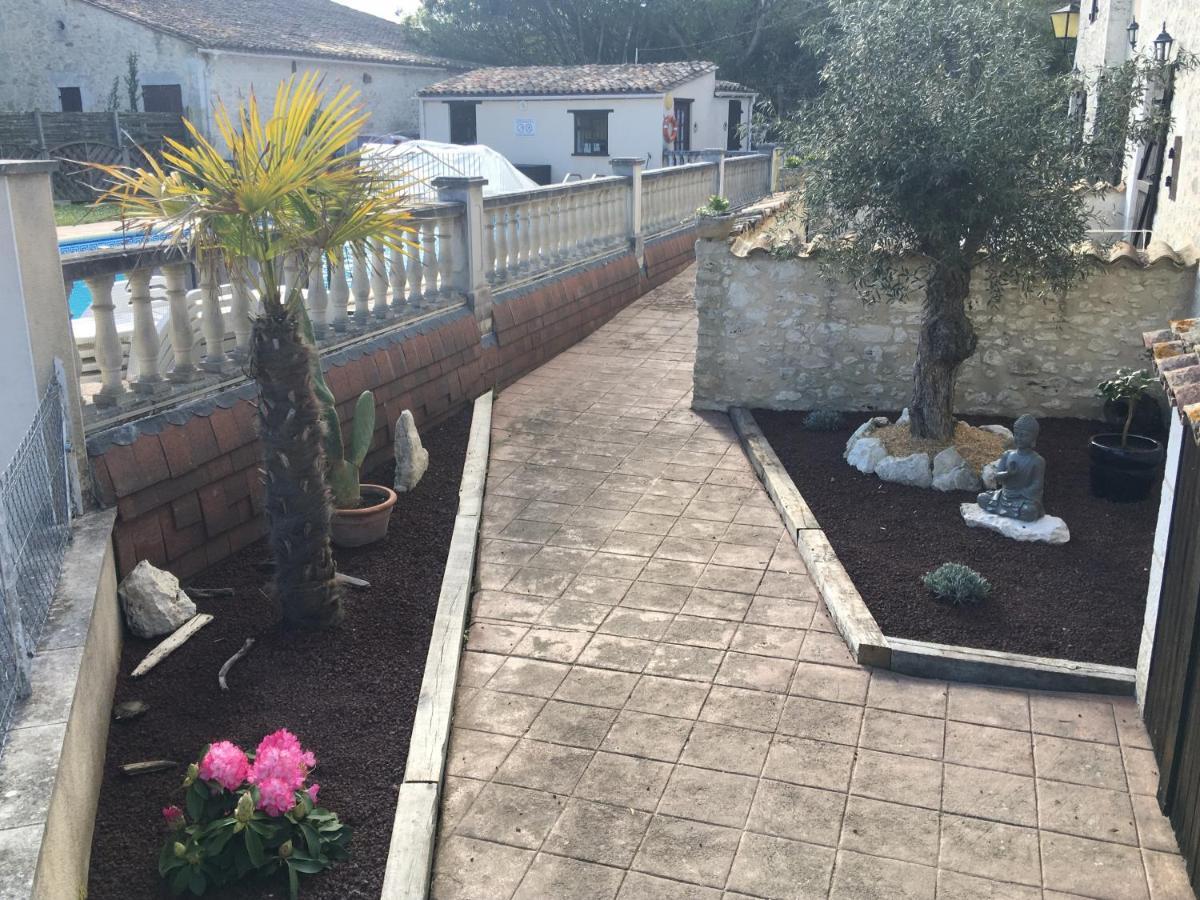 Villa Les Granges à Les Lèves-et-Thoumeyragues Extérieur photo